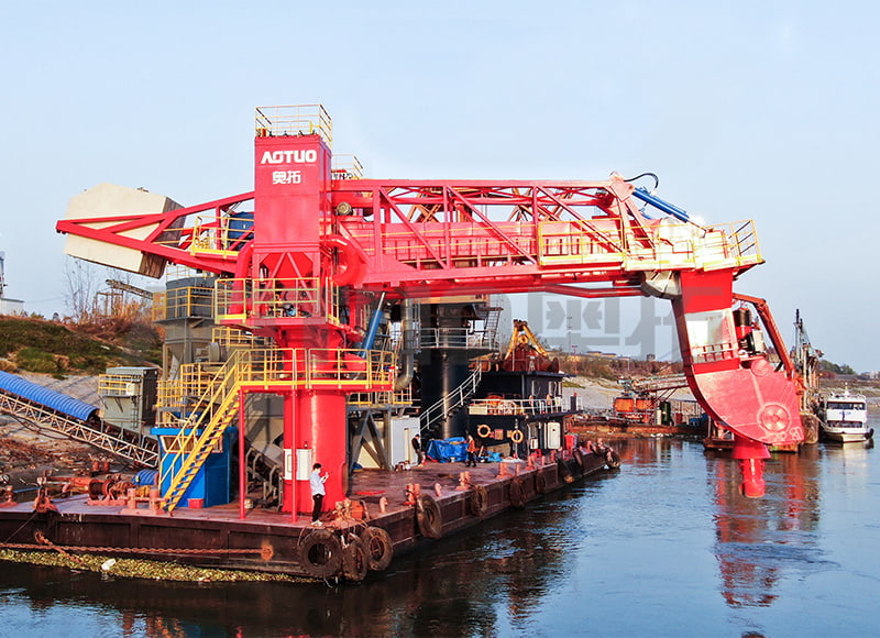 500~100000 DWT 300-1500t/h Environmentally Friendly Cement Clinker Ship Unloader